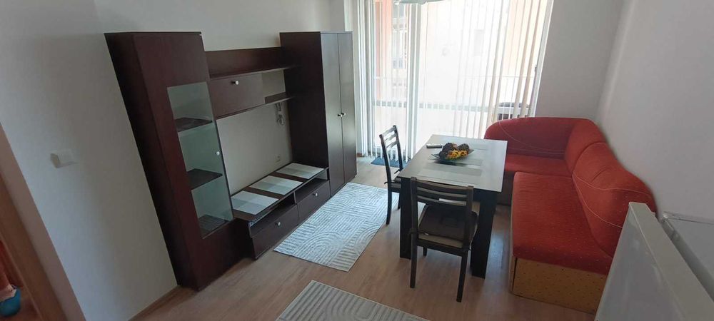 Дава се под наем Двустаен апартамент в Варна, Кайсиева градина - 55 кв.м за 331.5 € - Снимка #2