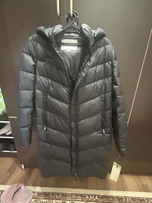 Продам женский пуховик