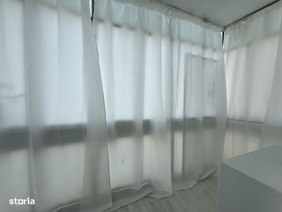 Apartament 3 camere, decomandat, renovat recent, Aradul Nou
