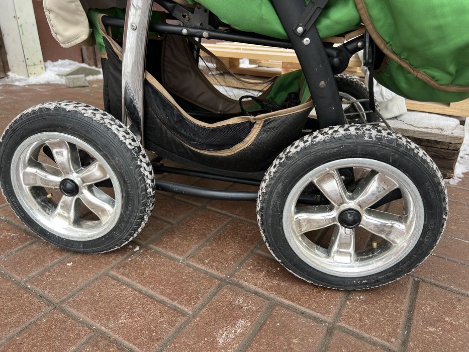 Продам коляску, состоение хорошиее