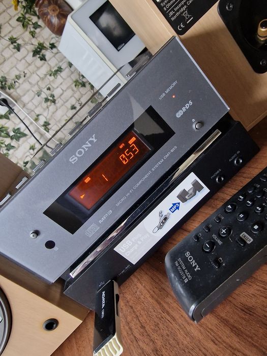 Sistem audio Sony cu boxe JBL balboa 10