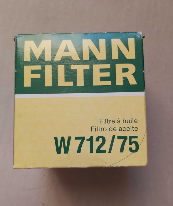 Масляный фильтр MANN W712/75