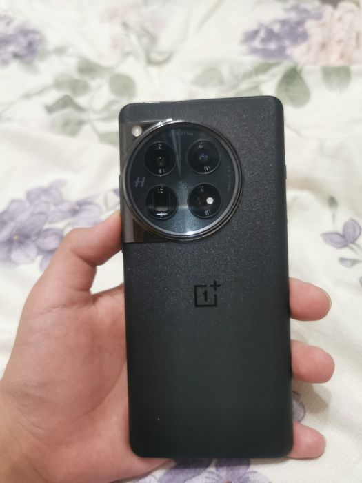 OnePlus 12 16/512