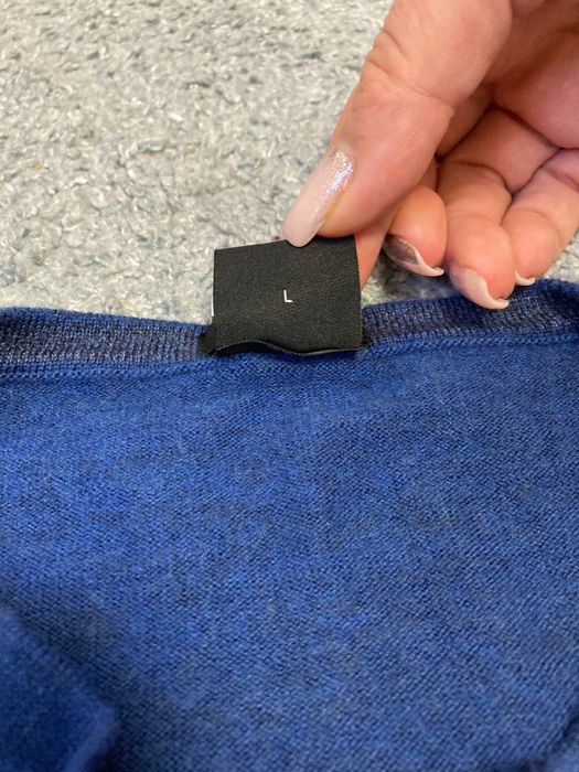 Pulovar barbatesc marca Boss