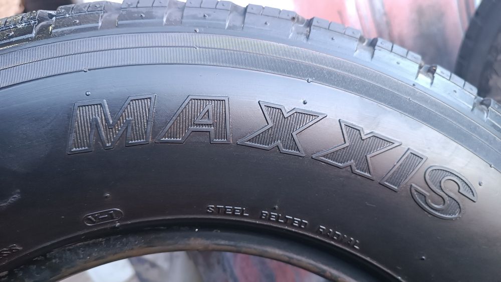 225/75/16 С Maxxis