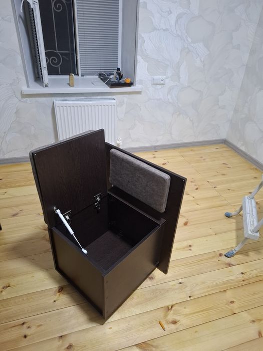 Офисни и учебний столик