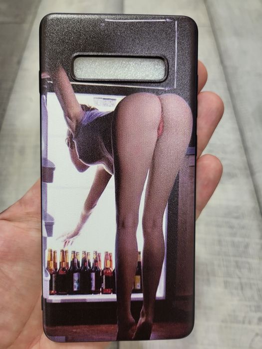 Чехлы на Samsung galaxy s10+ plus