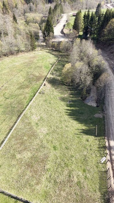 Teren intravilan 1.700 mp, Valea Doftanei, la DJ102I - legătura Câmpina-Brașov