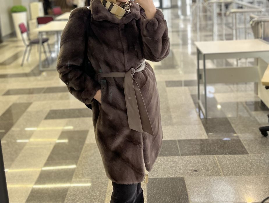 Девочки, девушкии, продаю свою шубку