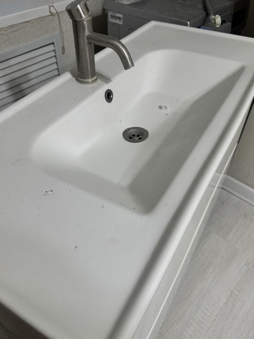 Продам тумбу и раковину