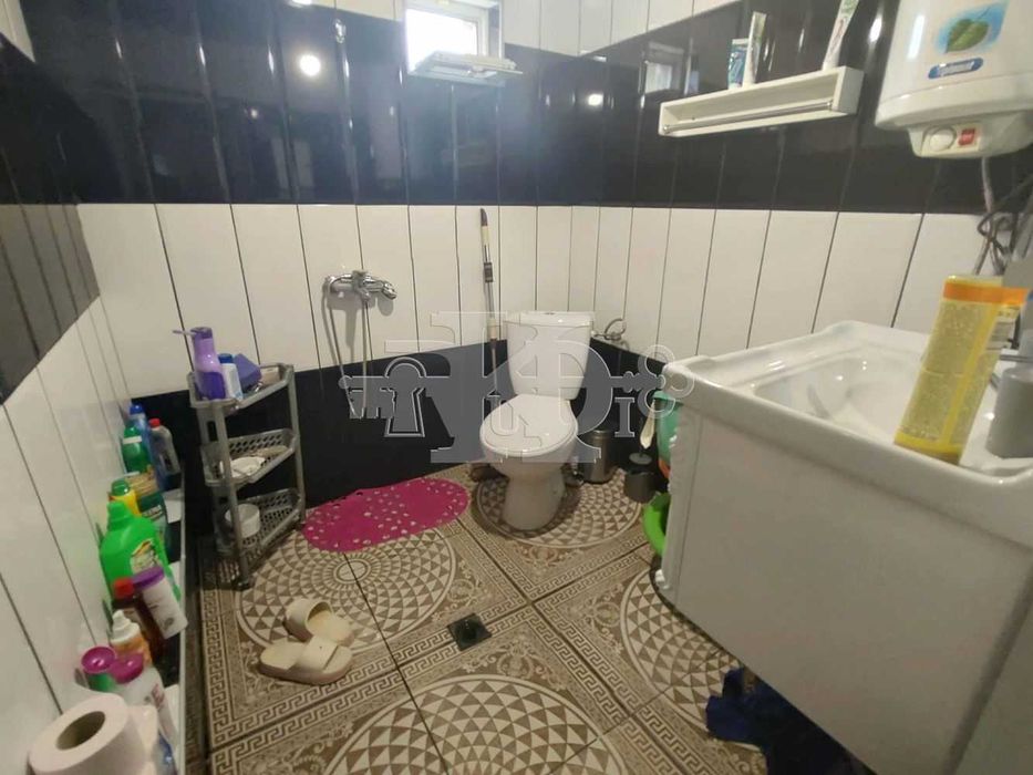 Продава се Къща в Генерал Тошево - 80 кв.м за 399 €/кв.м - Снимка #7