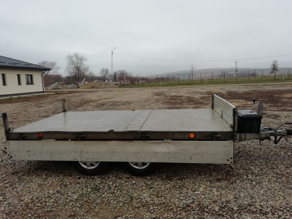 Remorca cu 2 axe