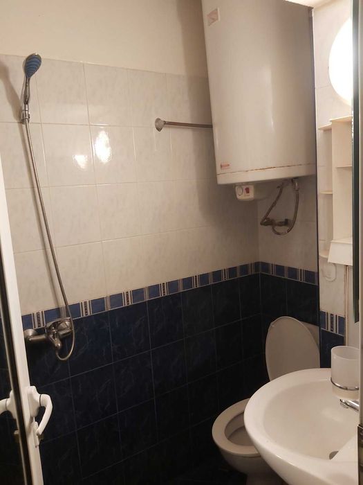 Дава се под наем Двустаен апартамент в София, Център - 55 кв.м за 580 € - Снимка #12