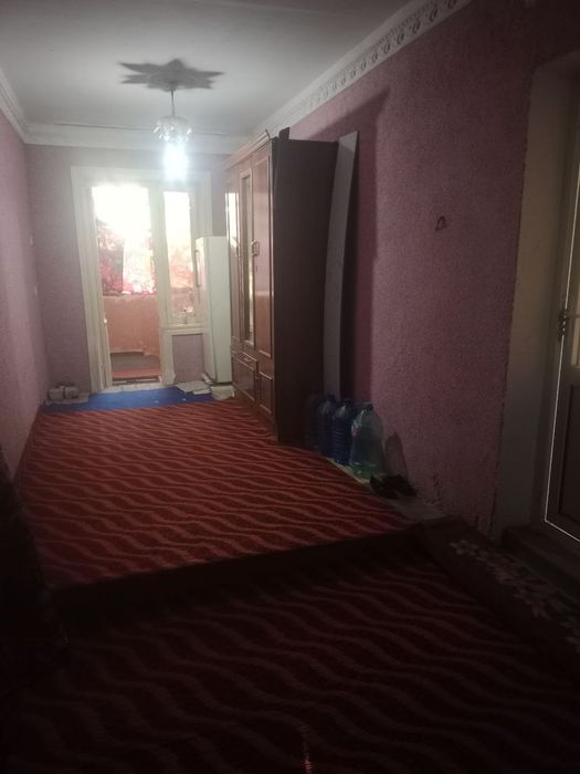 Uy sotiladi. 93kv Dom