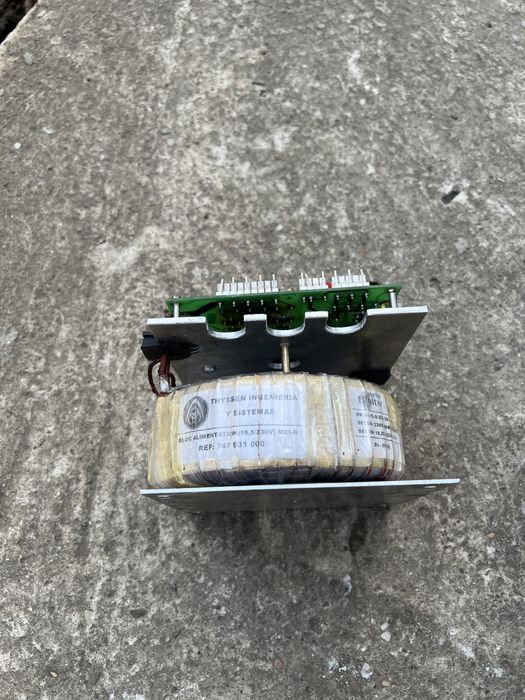 Transformatoare de diferite tensiuni