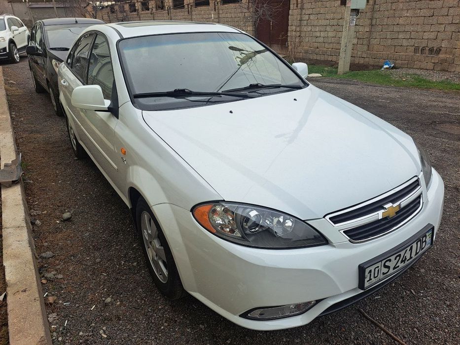 Lasetti jentra sotiladi xolati yaxwi