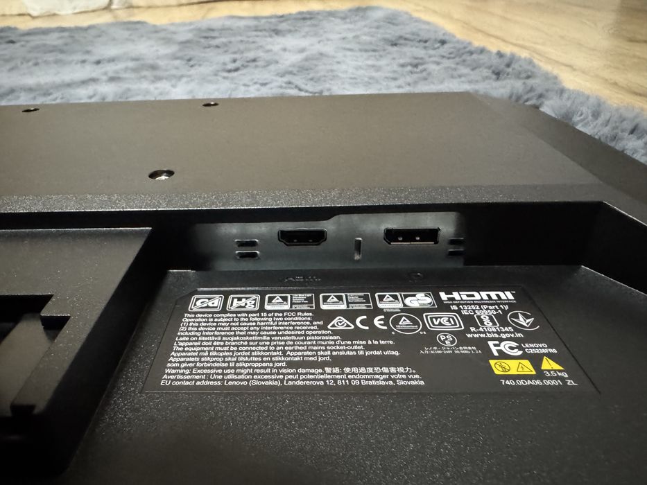 Vand monitor Lenovo Legion R24S