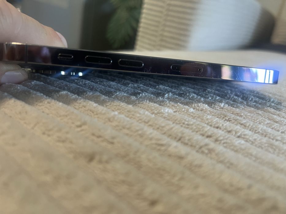 Iphone 14 Pro 82% батерия