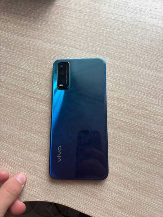 телефон Vivo v2027