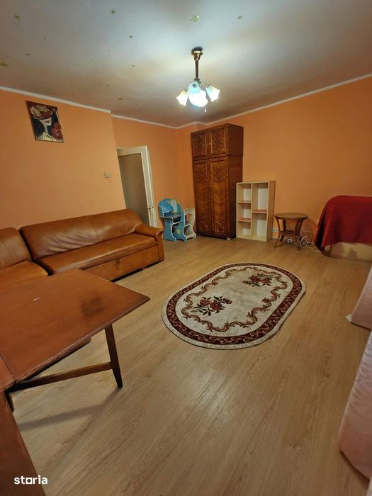 Apartament 1 Camera decomandat, etaj 3, plan 2 bld. Poitiers!