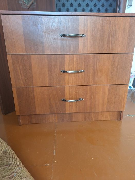 Продам комод в отличном состоянии!