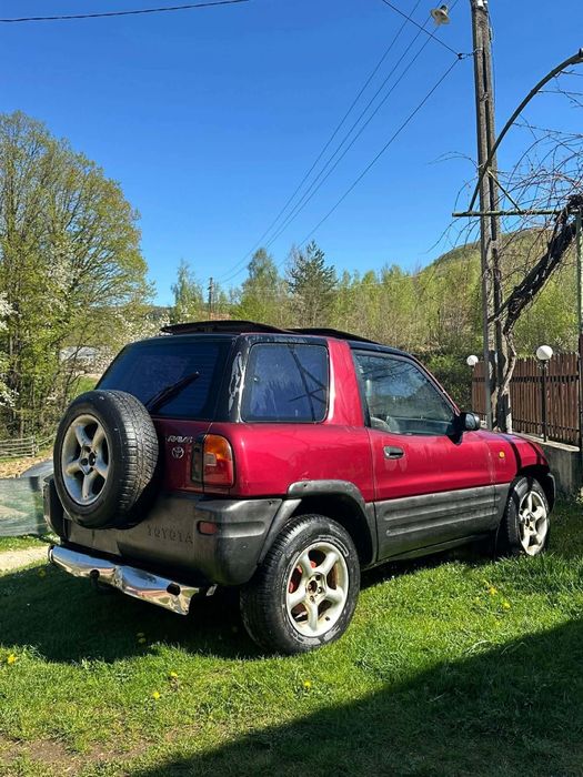 Vând Toyota rav 4