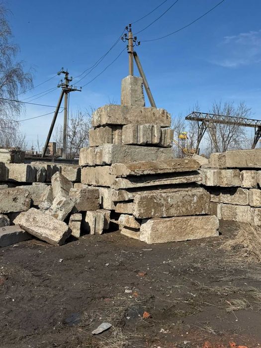 фбс плиты  строиельный материал бу