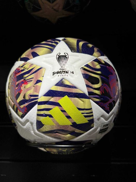 Футбольный мяч Adidas UEFA Champions League Budapest Final