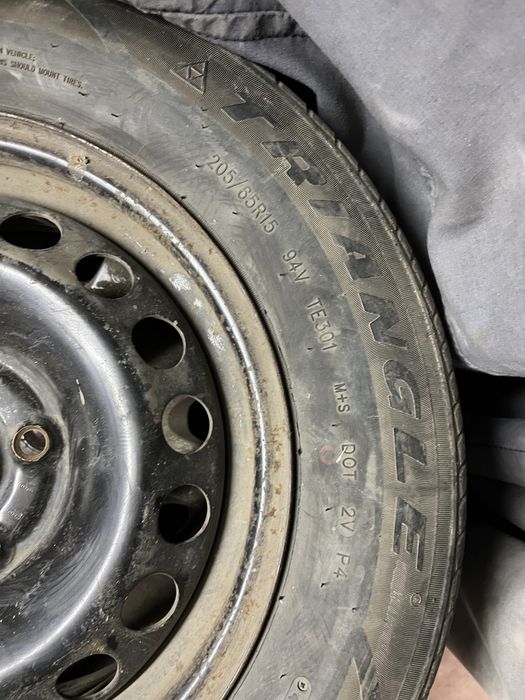 Продам колеса в сборе 205/65/15