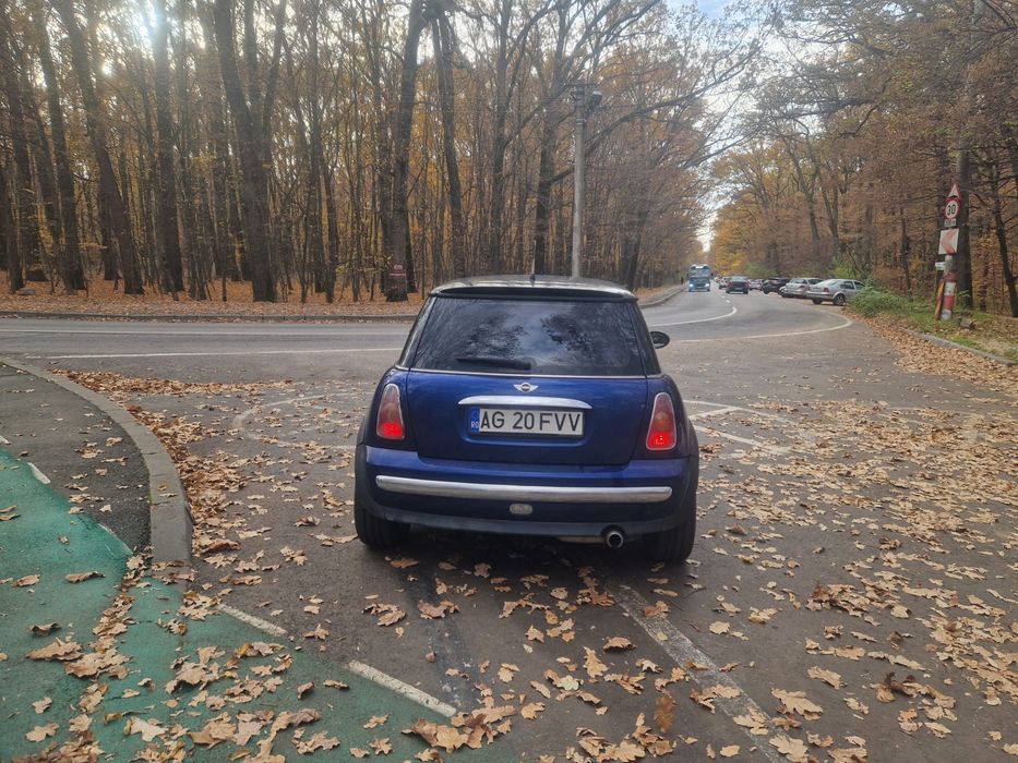 Mini Cooper R50 1.6 116cp