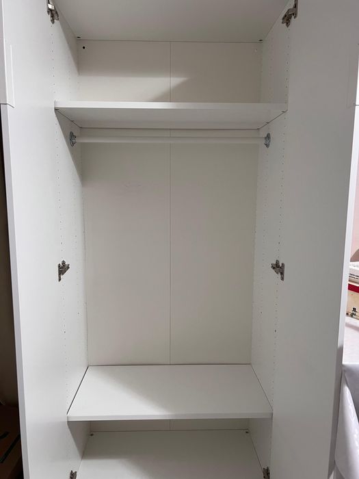 Распашной шкаф IKEA