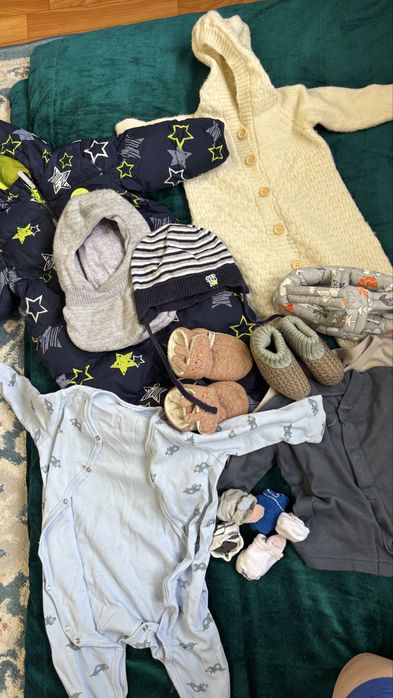 Продам детские вещи