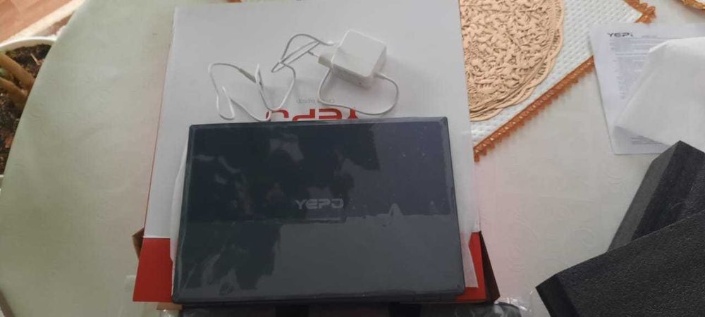 Ноутбук новый продаётся