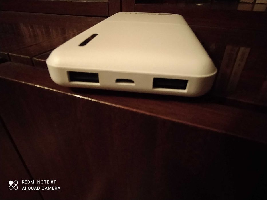 Външна батерия 10000mAh - Бяла