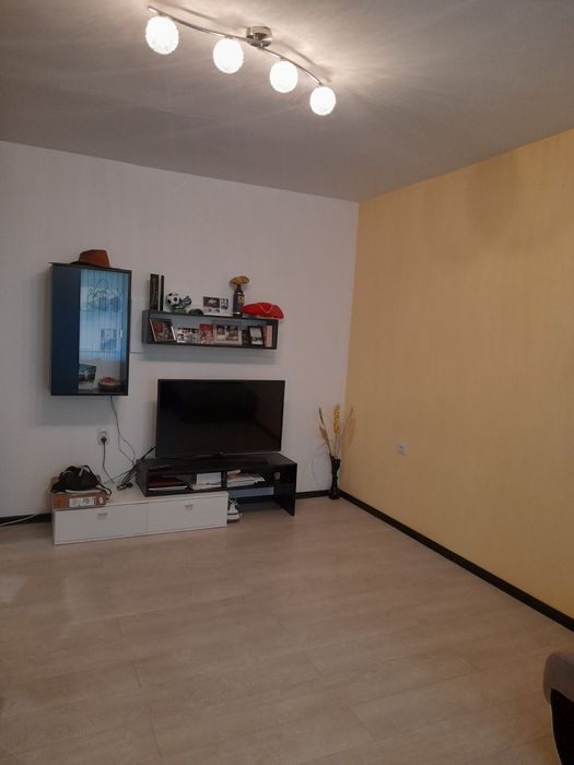 Продава се Двустаен апартамент в Русе, Чародейка - Юг - 60 кв.м за 1242 €/кв.м - Снимка #5