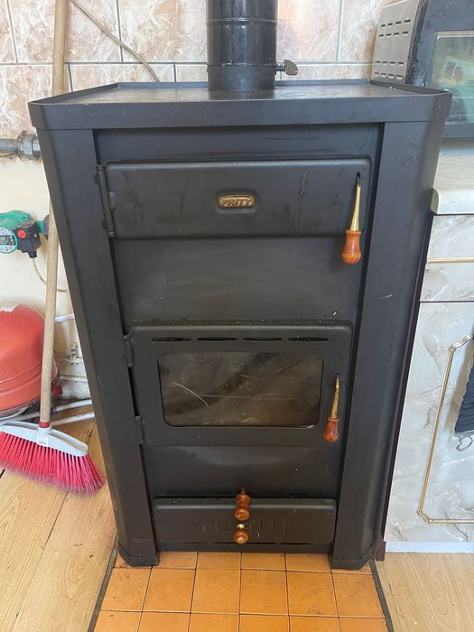 Печка Камина с водна Риза 20-25кw