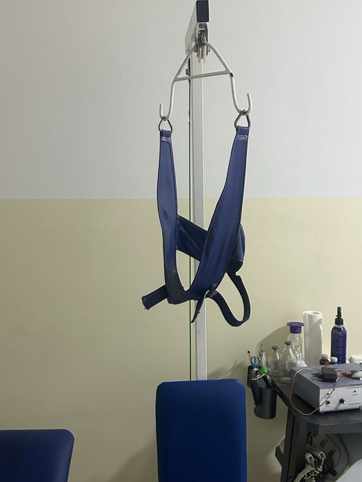 Бўйин умуртқаларини чўзиш учун аппарат