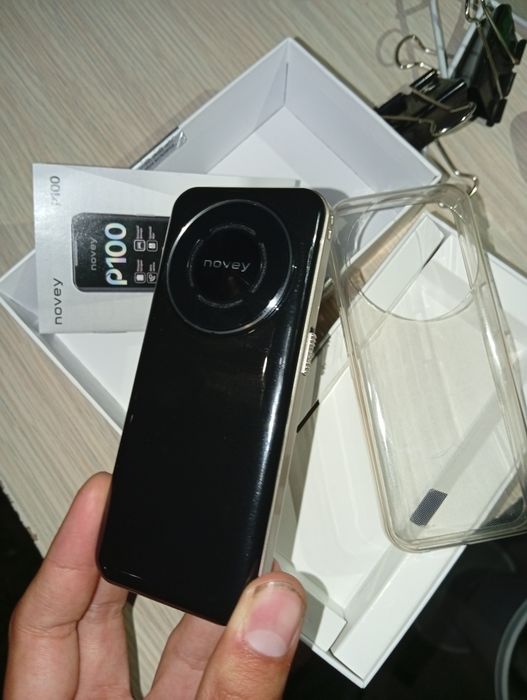 Telefon novey p100