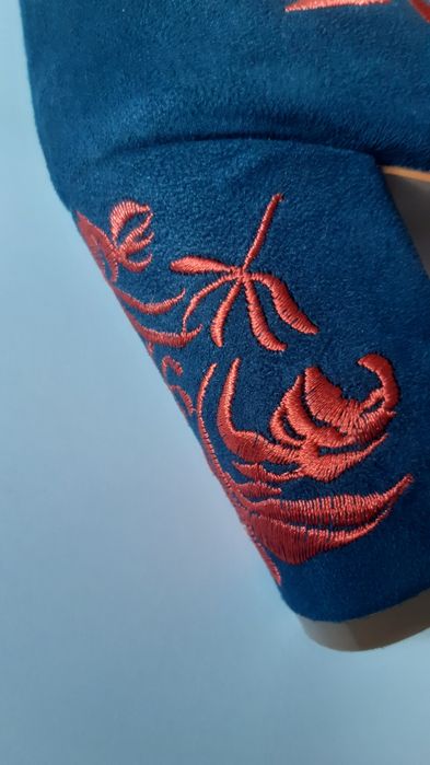 Pantofi/botine bleomaren cu broderie
