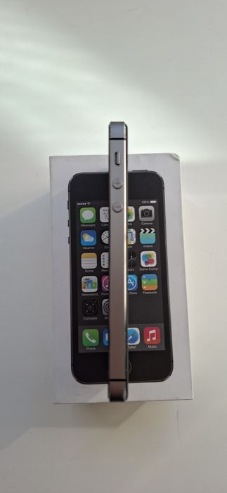 Продам Iphone 5s 16гб
