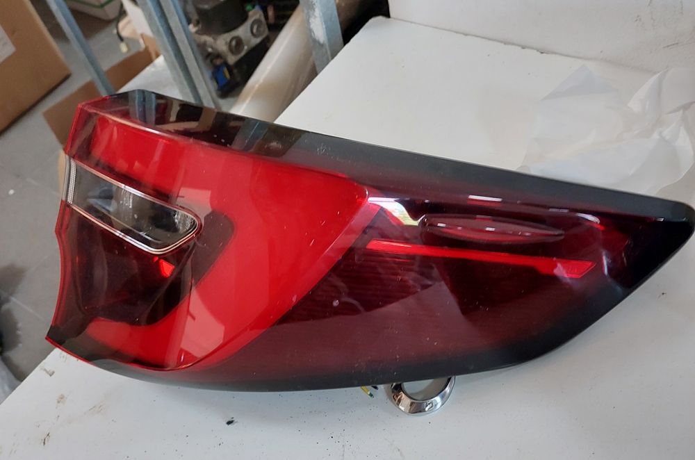 Stop dreapta TOYOTA COROLLA  Estste E21 original complet