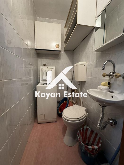 Дава се под наем Тристаен апартамент в Бургас, Център - 90 кв.м за 400 € - Снимка #7