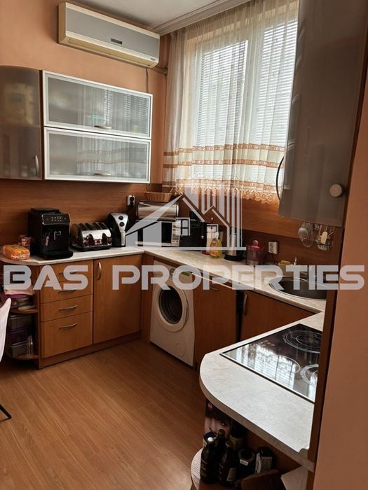 Продава се Тристаен апартамент в София, Илинден - 104 кв.м за 2058 €/кв.м - Снимка #3