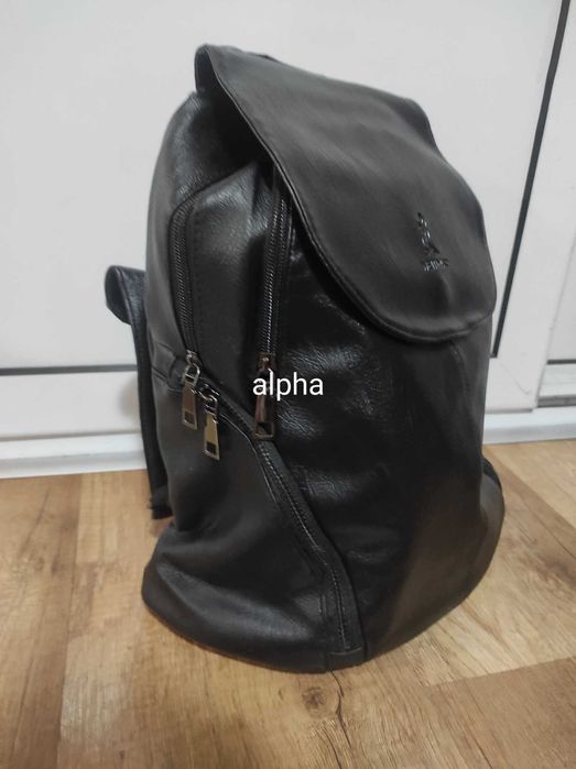 Елегантна, лека, водо и студоустойчива раница с ПОДАРЪК портмоне