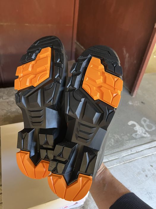 Vand pantofi protectie Uvex marimea 43