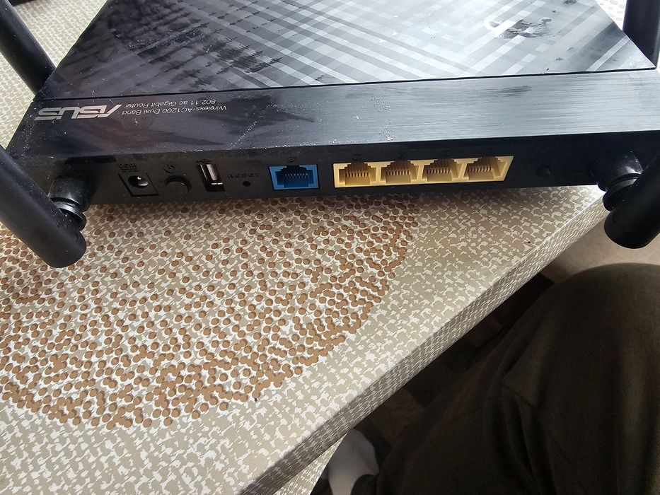 Рутер за интернет на Асосс