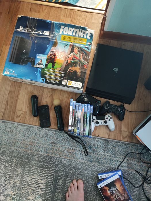 Продам Сони 4 про