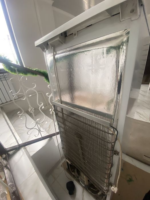 Например холодильник