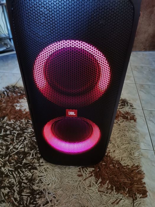 Jbl колона парти бокс 310