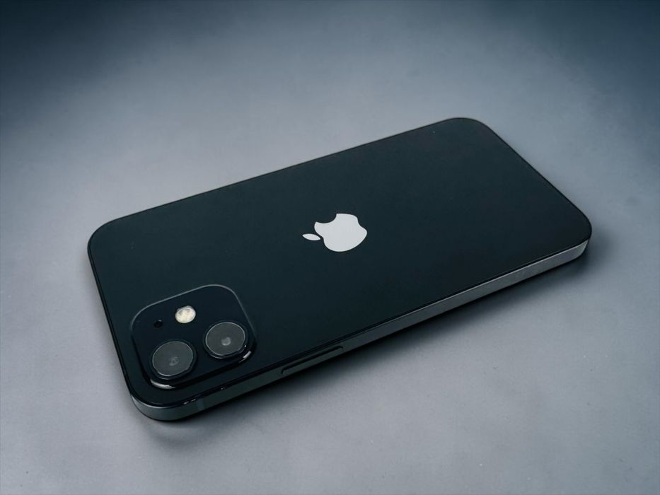 Apple iPhone 12 128GB Black 100% Батерия! Гаранция!